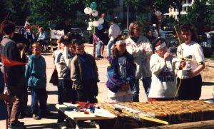 Bogenschie�en beim Kinderfest